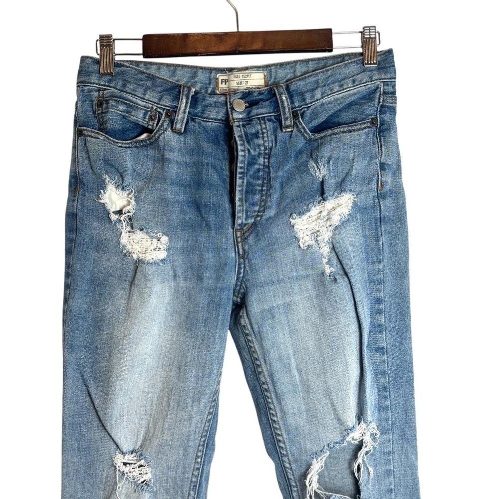 Free People Women's Distressed Straight Jeans Size 27